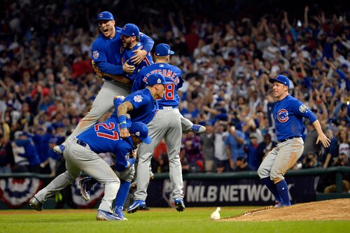 La maldición de los Cubs, lanzada por un fan a quien echaron del estadio por llevar su cabra mascota, duró 71 años