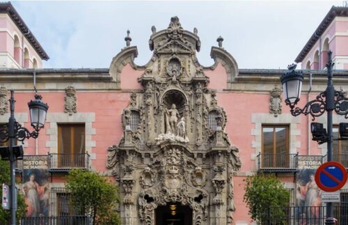 Fachada del Museo de Historia de Madrid